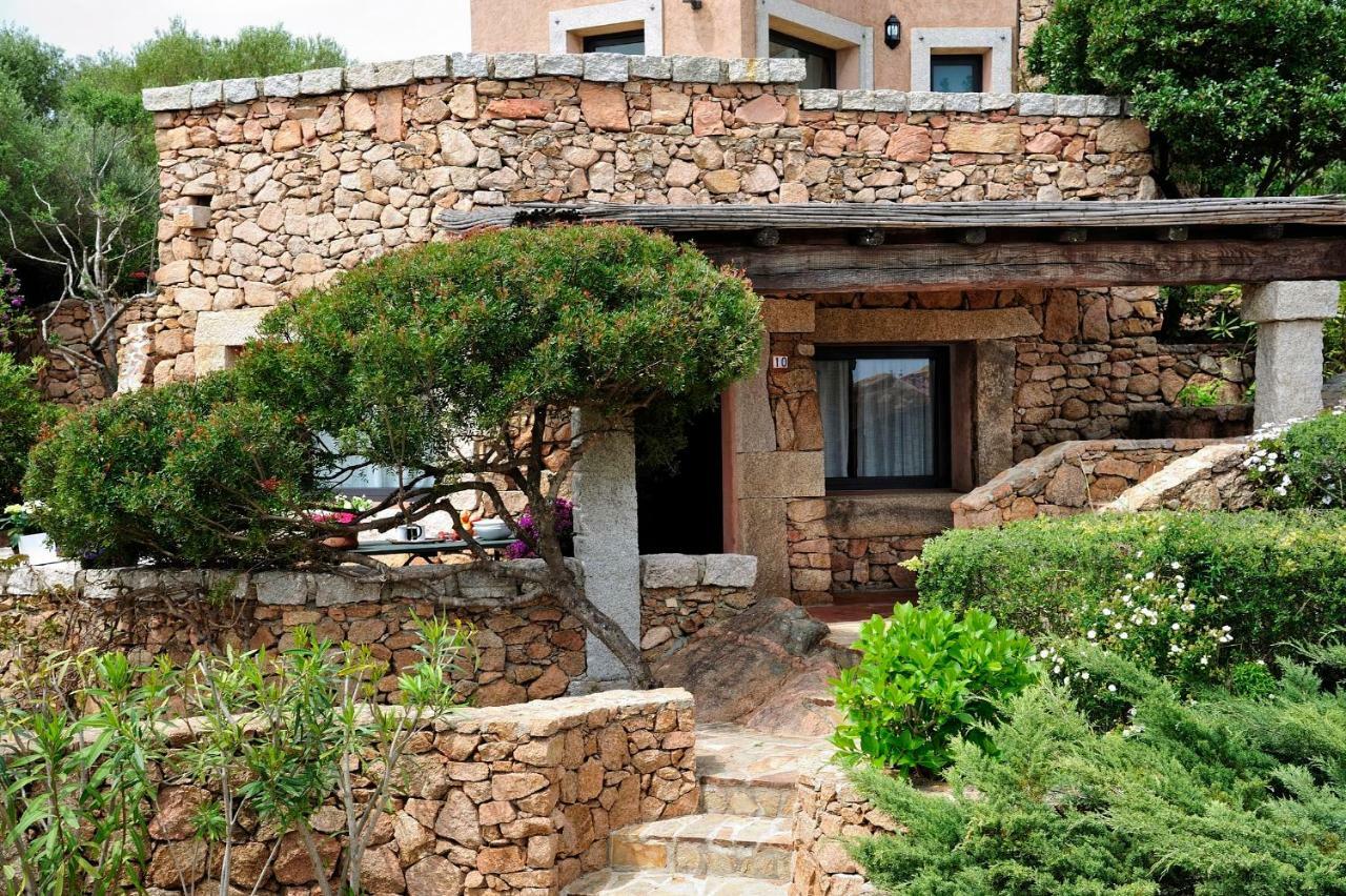 Residence L'Ea Di Lavru - Appartamenti Mono-Bilo-Trilocali Loiri Porto San Paolo Exterior foto