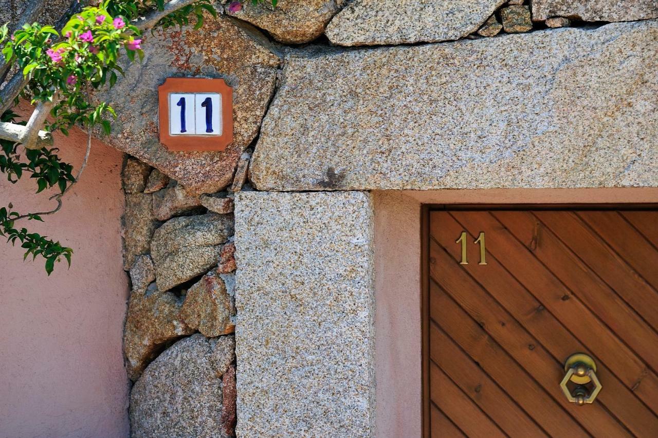 Residence L'Ea Di Lavru - Appartamenti Mono-Bilo-Trilocali Loiri Porto San Paolo Exterior foto